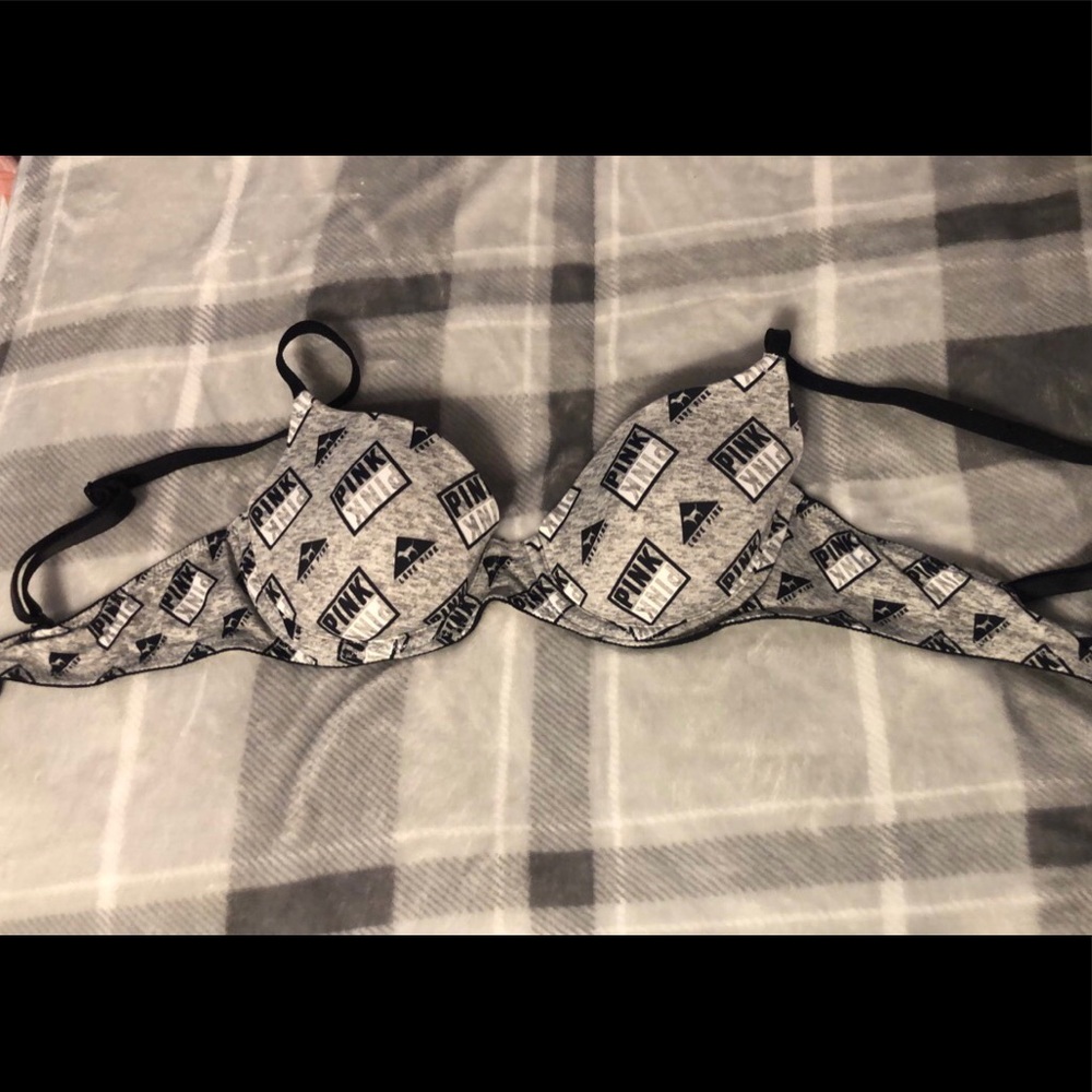 pink bra